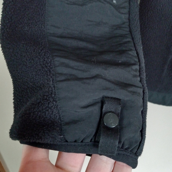 WOMEN’S THE NORTH FACE POLARTEC Denali FULL ZIP BLACK FLEECE JACKET SIZE SMALL. - Picture 4 of 8